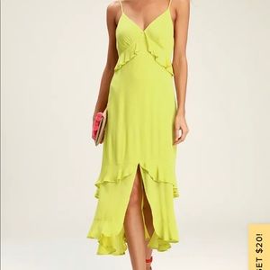Lulus ruffled midi dress
